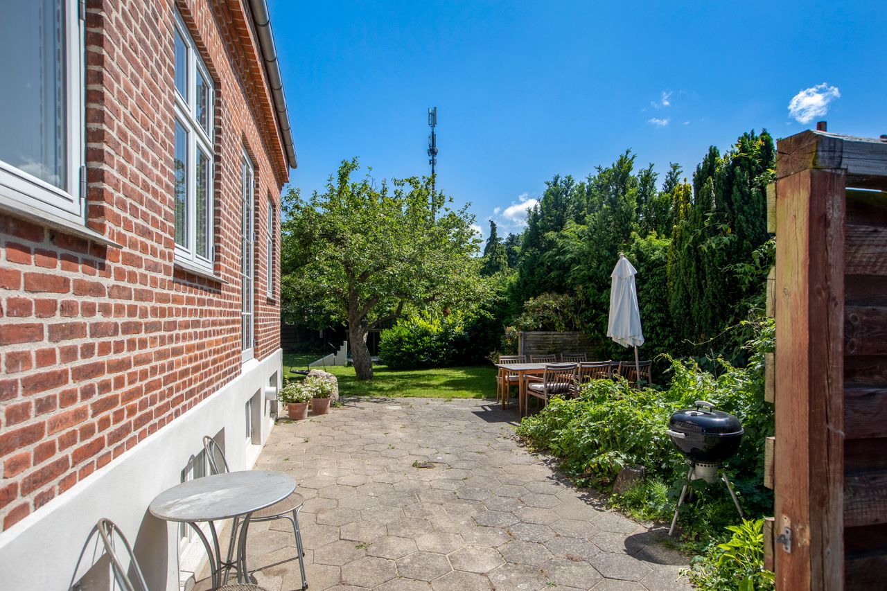 Ejendomsbillede 2 af 27