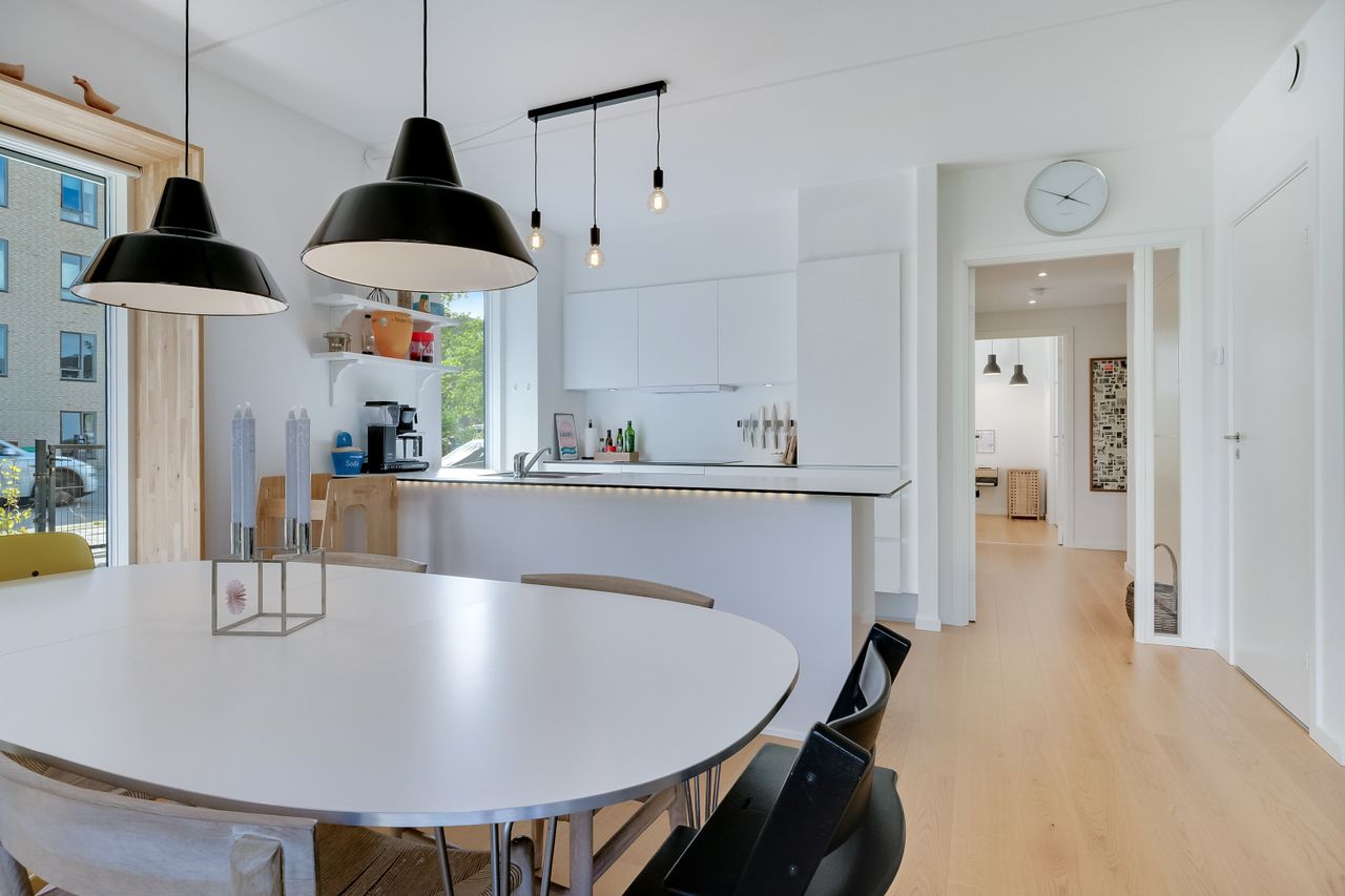 Ejendomsbillede 3 af 17