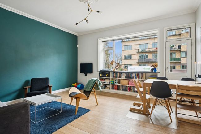 Strandvejen 75, st. th