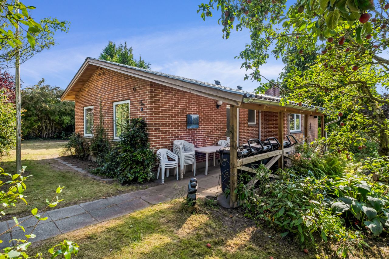 Ejendomsbillede 2 af 25