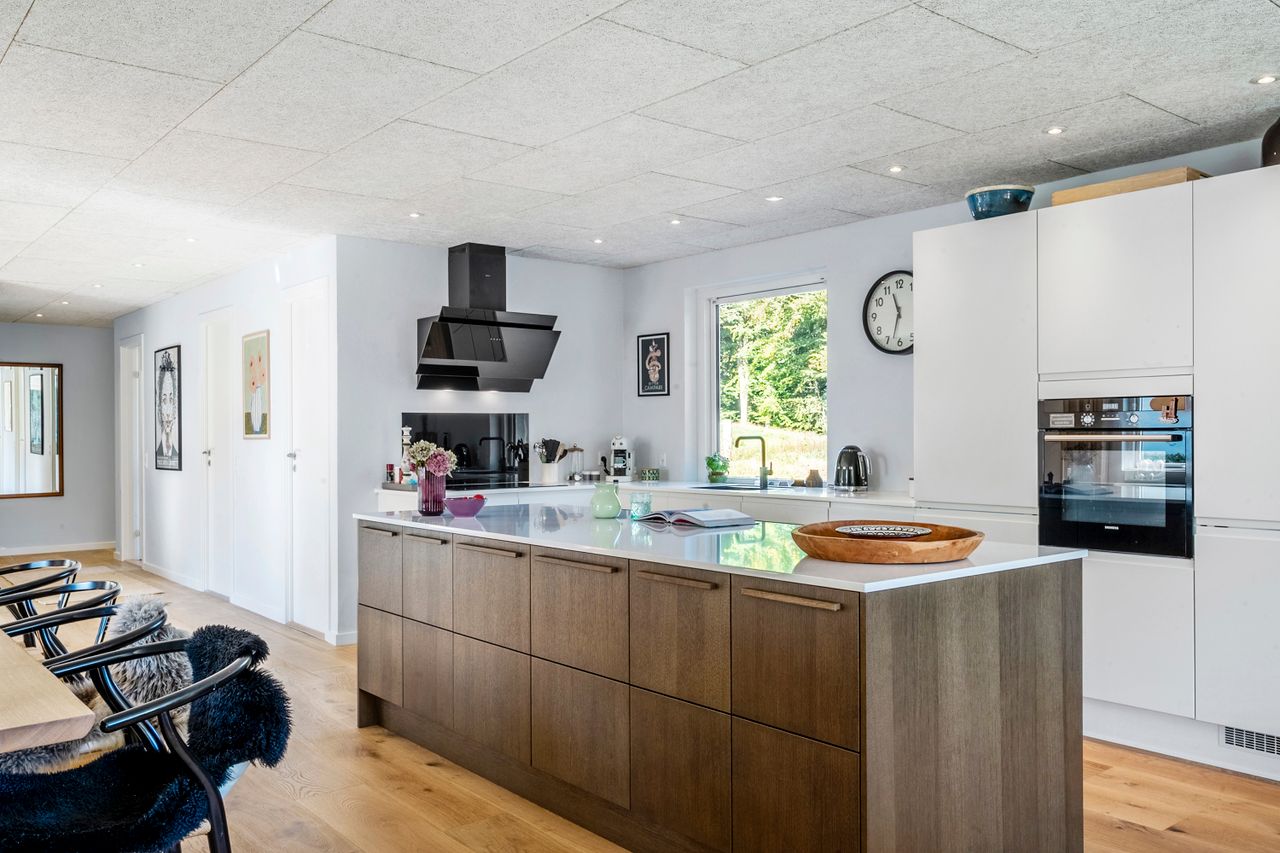 Ejendomsbillede 2 af 25