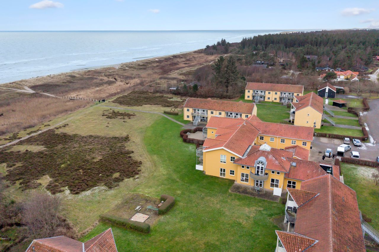 Ejendomsbillede 2 af 20