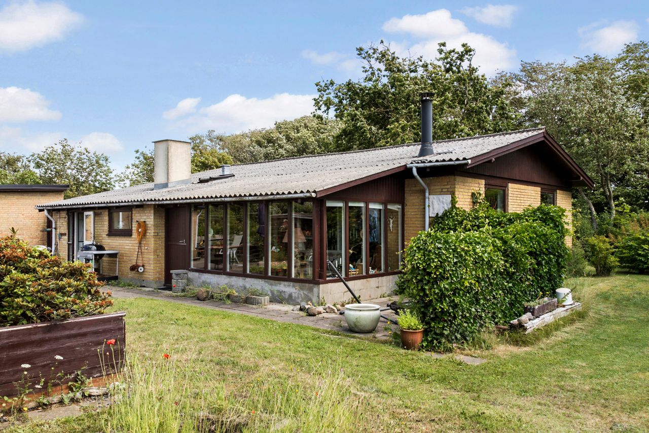 Ejendomsbillede 2 af 16