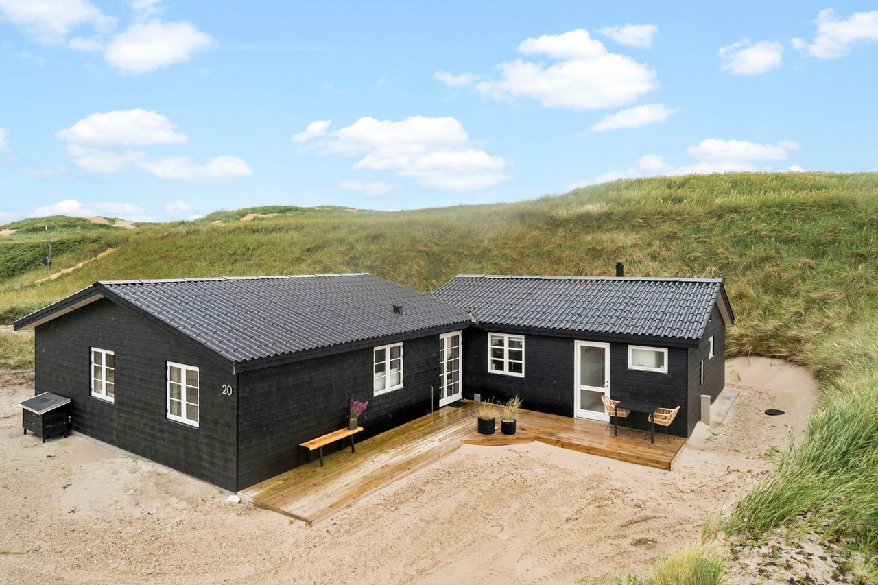 Ejendomsbillede 2 af 24