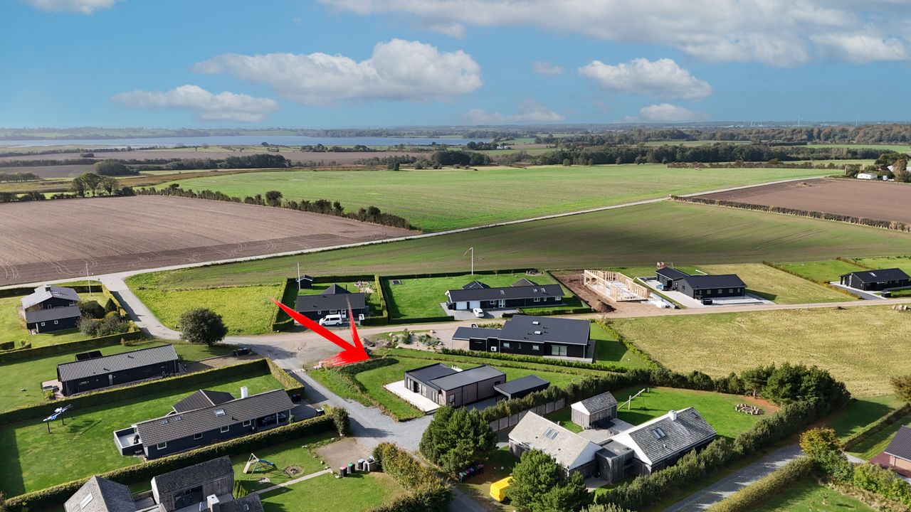 Ejendomsbillede 3 af 16