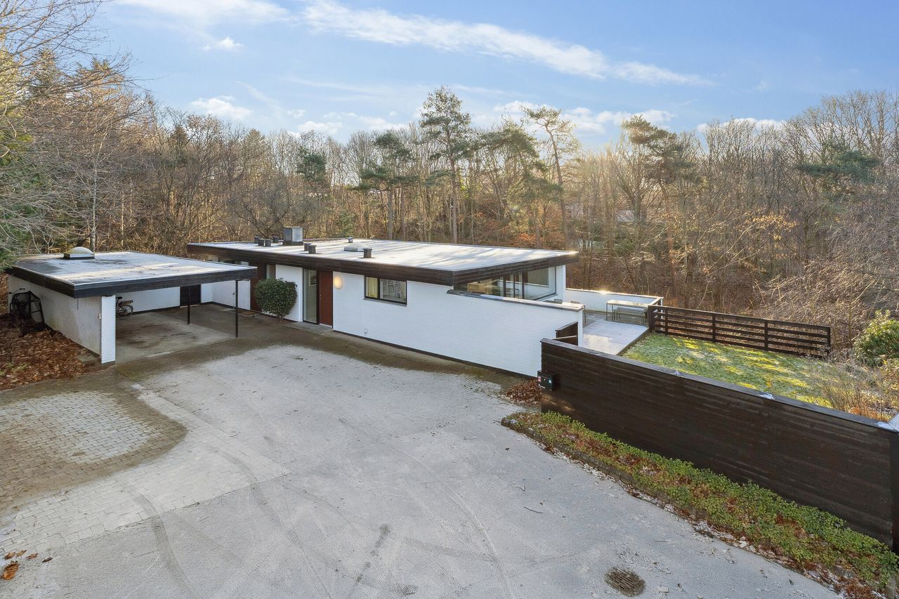 Ejendomsbillede 2 af 32