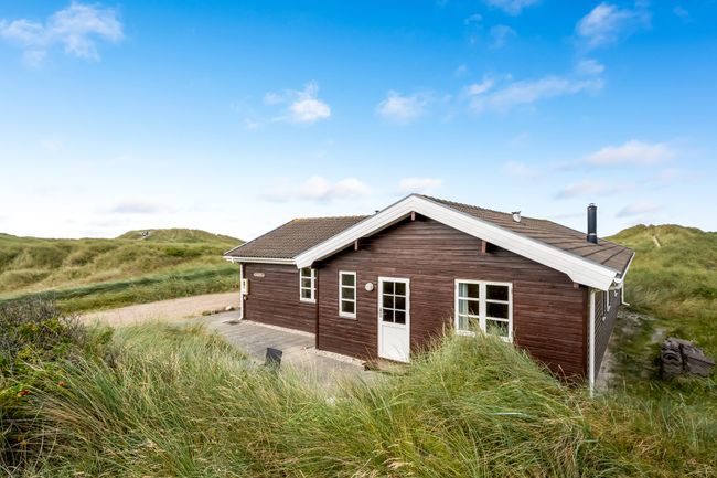 Slåenvej 26,  Henne Strand